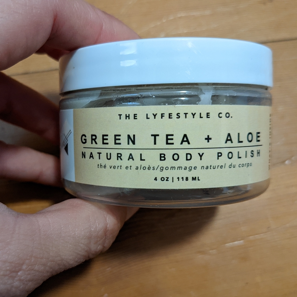 The Lyfestyle Co. Green Tea + Aloe Body Polish